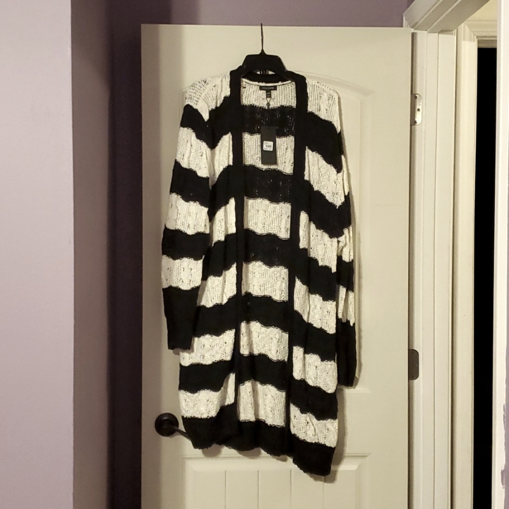 Black & white striped cardigan
